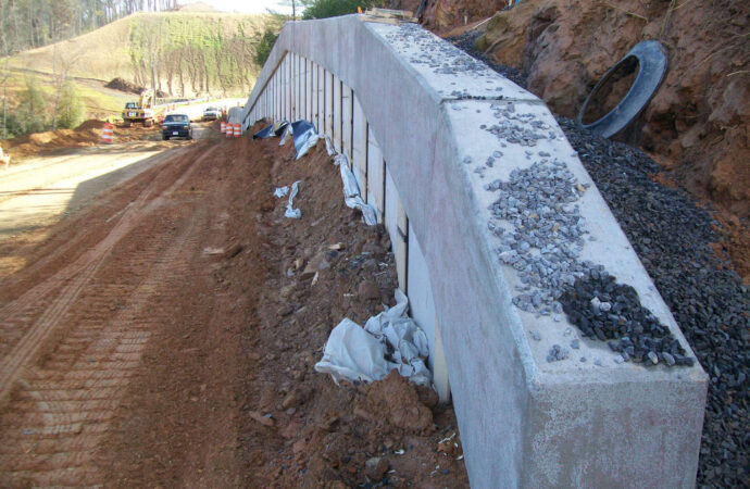 Retaining Wall Construction-Retaining Wall Pros of Port St. Lucie